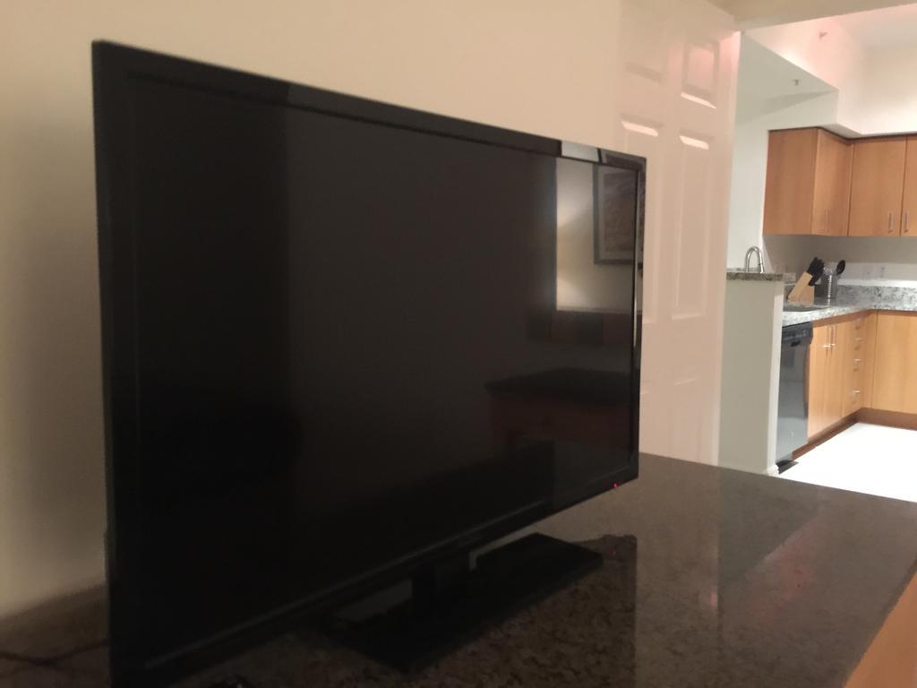 Lyx Suites At Merrick Park In קוראל גייבלס חדר תמונה