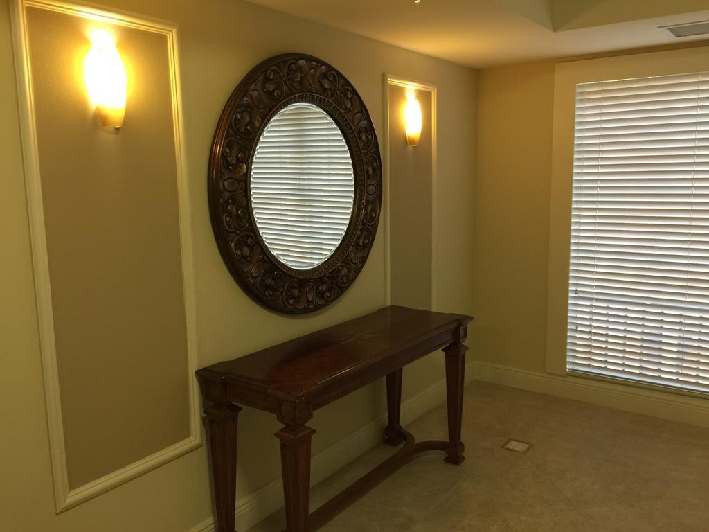 Lyx Suites At Merrick Park In קוראל גייבלס מראה חיצוני תמונה