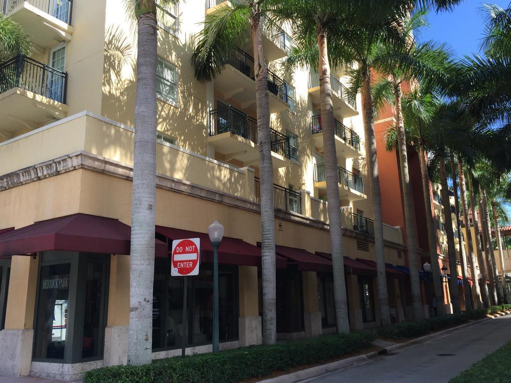 Lyx Suites At Merrick Park In קוראל גייבלס מראה חיצוני תמונה