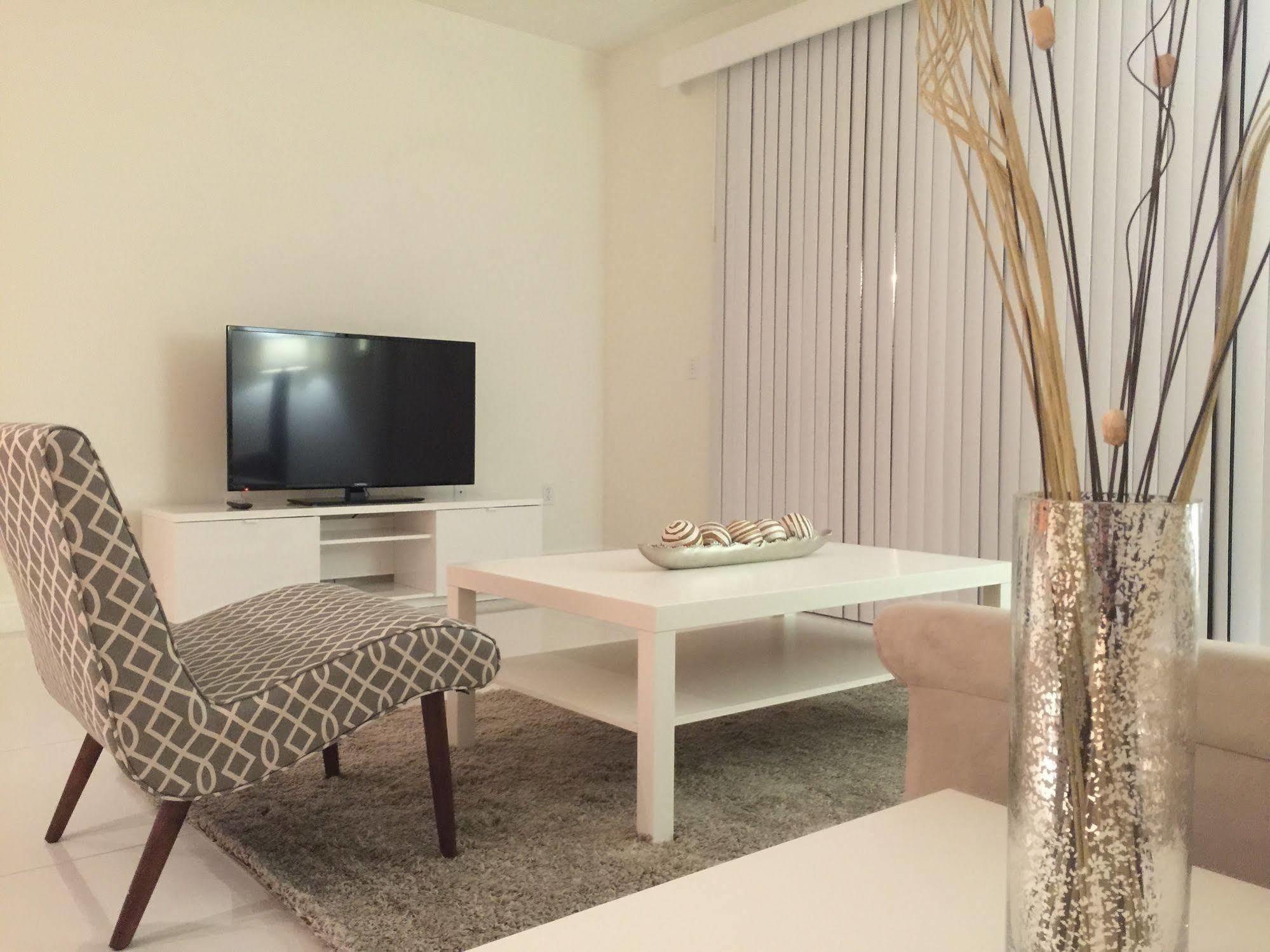 Lyx Suites At Merrick Park In קוראל גייבלס מראה חיצוני תמונה