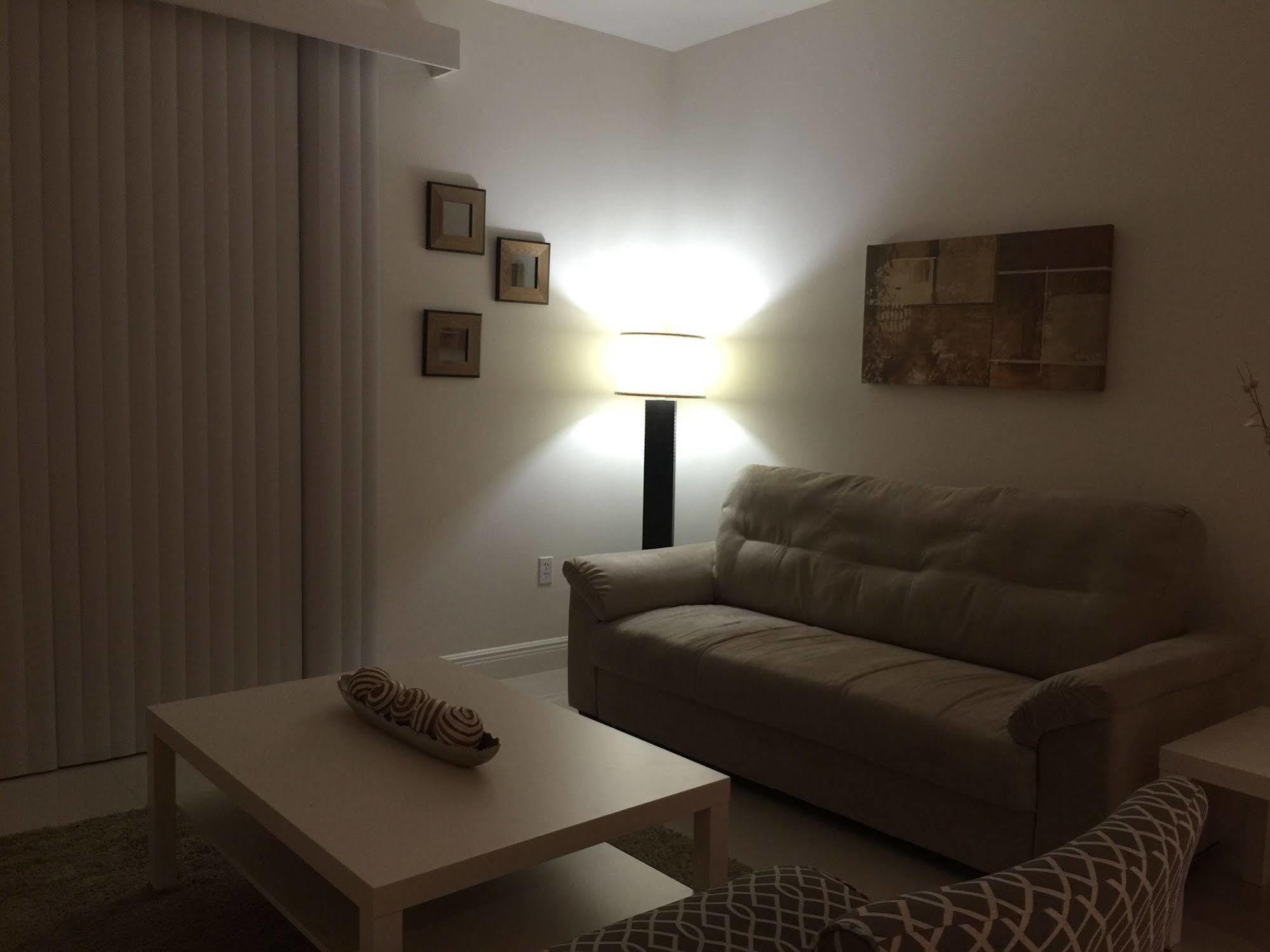 Lyx Suites At Merrick Park In קוראל גייבלס מראה חיצוני תמונה