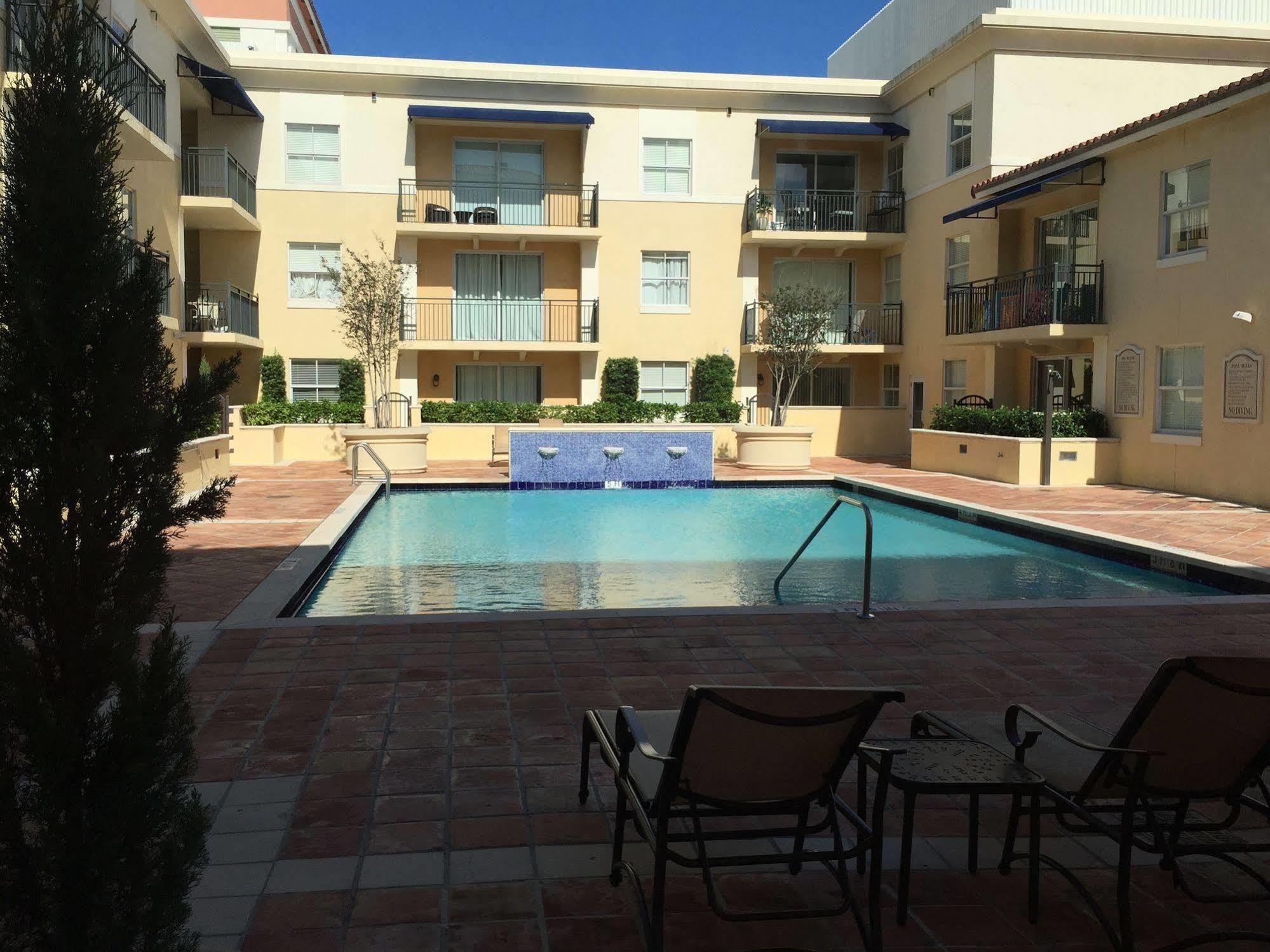Lyx Suites At Merrick Park In קוראל גייבלס מראה חיצוני תמונה